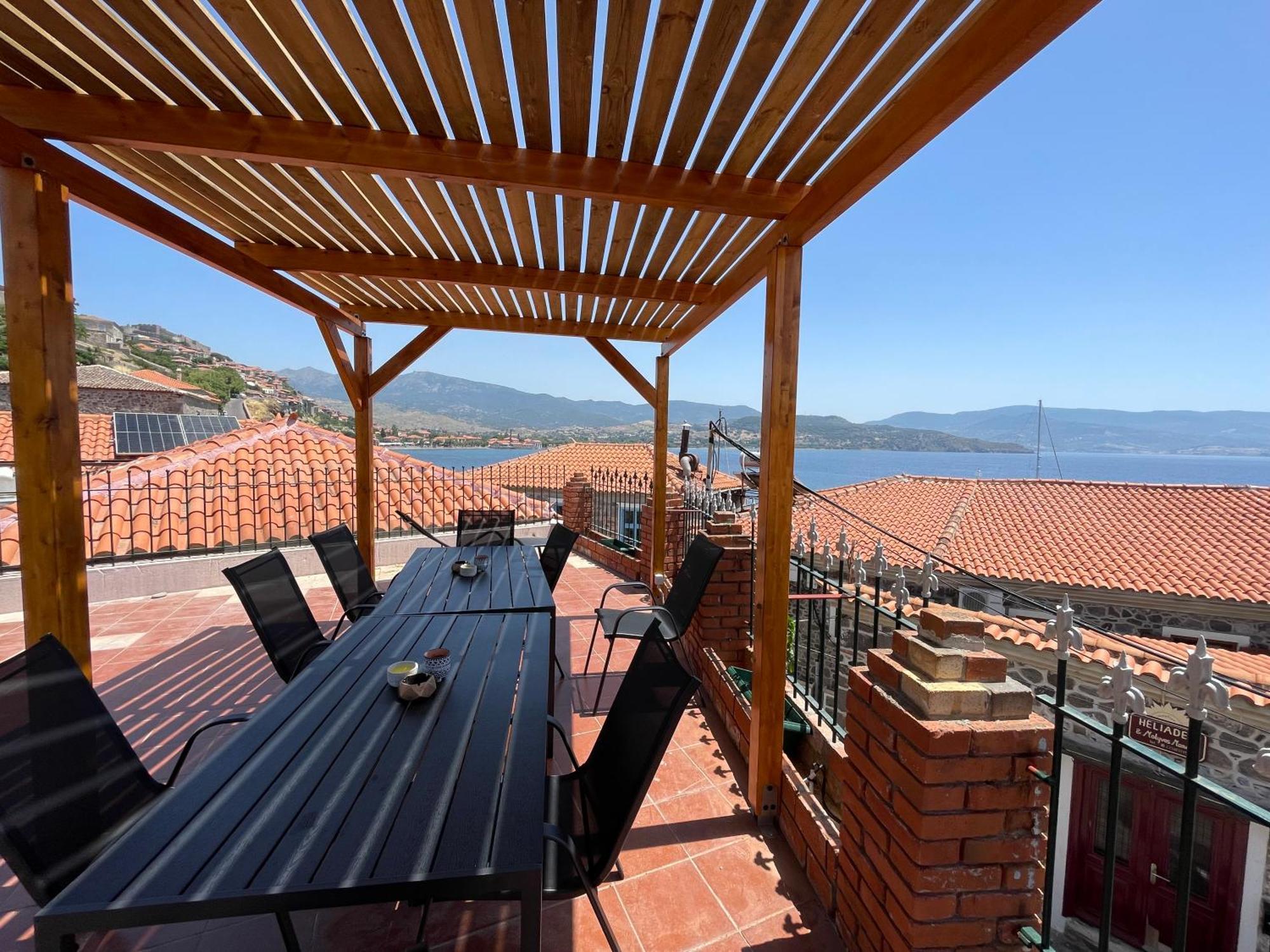 Q Apartments Molyvos มิธิมนา ภายนอก รูปภาพ